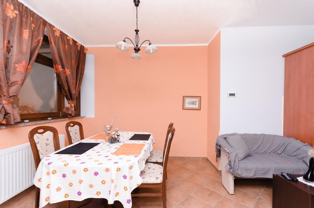 Apartments Milan メドヴェヤ エクステリア 写真