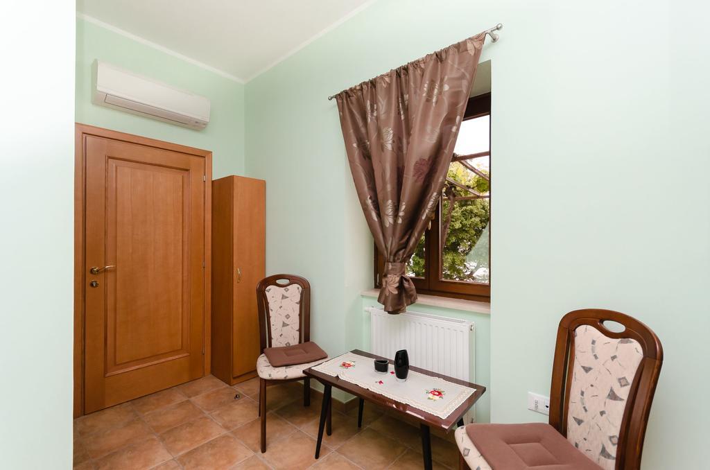 Apartments Milan メドヴェヤ エクステリア 写真